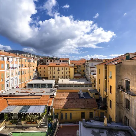 Mansarda アパート サンレモ