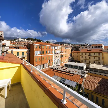 Mansarda アパート