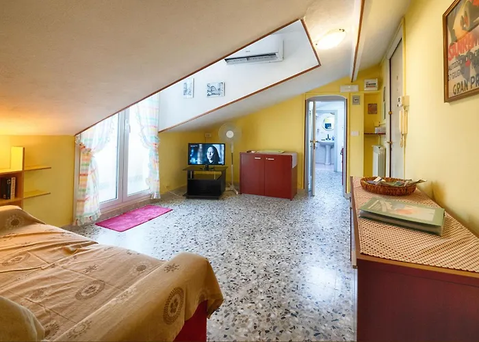 Mansarda Apartamento